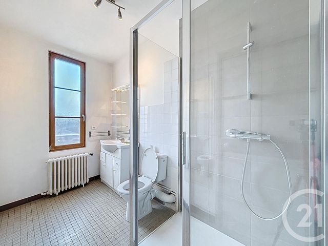 Maison &agrave; louer - 5 pi&egrave;ces - 103,50 m2 - Rochecorbon - 37 - CENTRE