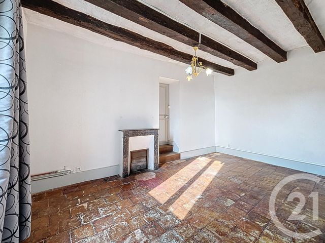 Maison &agrave; louer - 5 pi&egrave;ces - 103,50 m2 - Rochecorbon - 37 - CENTRE