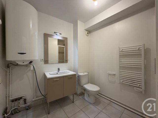 Appartement F2 &agrave; louer - 2 pi&egrave;ces - 43,22 m2 - La Riche - 37 - CENTRE
