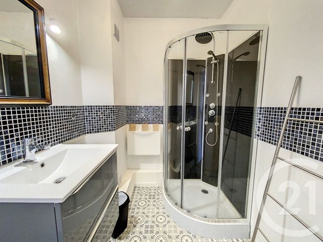 Appartement Chambre &agrave; louer - 6 pi&egrave;ces - 10,92 m2 - Tours - 37 - CENTRE