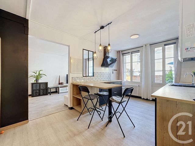 Appartement F2 &agrave; louer - 2 pi&egrave;ces - 54,43 m2 - Tours - 37 - CENTRE
