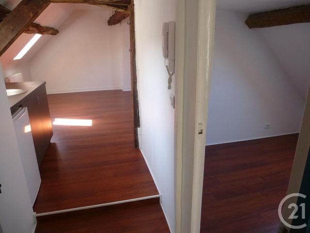 Appartement F1 &agrave; louer - 1 pi&egrave;ce - 19,93 m2 - Tours - 37 - CENTRE