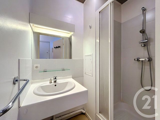 Appartement T1 &agrave; louer - 1 pi&egrave;ce - 21 m2 - Tours - 37 - CENTRE