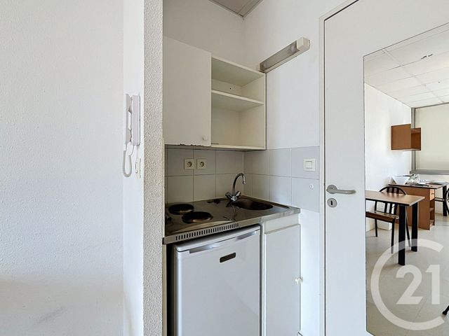 Appartement T1 &agrave; louer - 1 pi&egrave;ce - 21 m2 - Tours - 37 - CENTRE