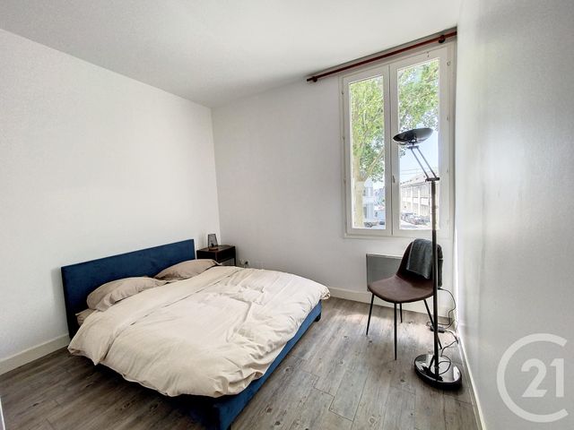 Appartement T3 &agrave; louer - 3 pi&egrave;ces - 60,15 m2 - Tours - 37 - CENTRE