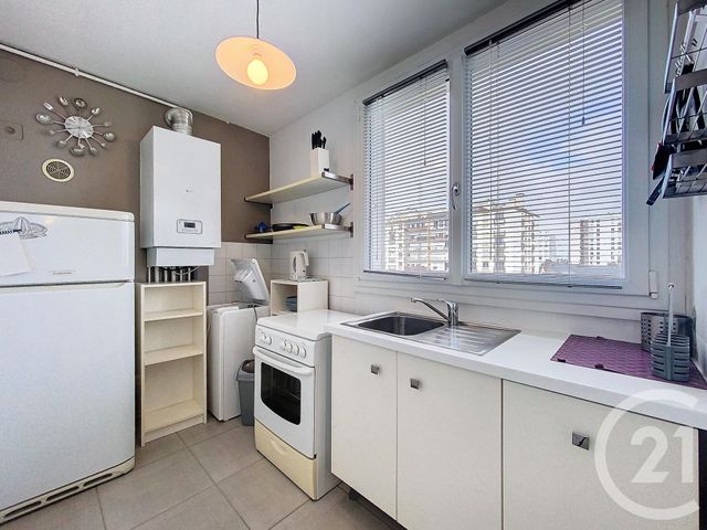 Appartement T1 &agrave; louer - 1 pi&egrave;ce - 26,87 m2 - Tours - 37 - CENTRE