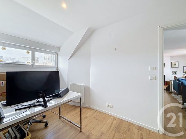 Appartement T3 &agrave; louer - 3 pi&egrave;ces - 54,15 m2 - Tours - 37 - CENTRE