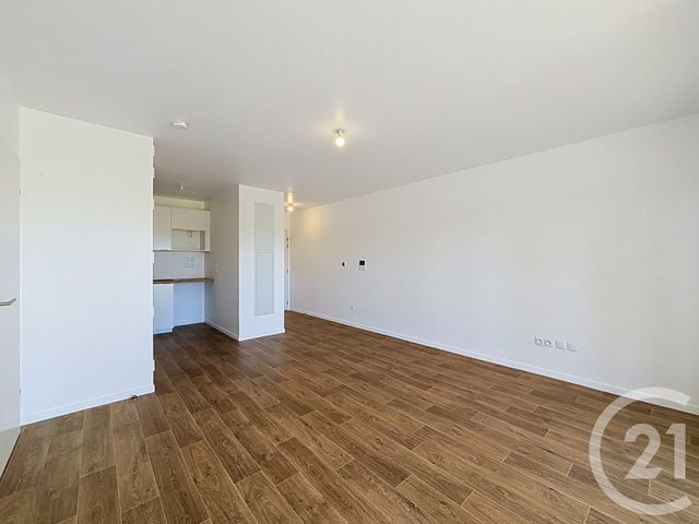 Appartement T2 &agrave; louer - 2 pi&egrave;ces - 46,34 m2 - La Ville Aux Dames - 37 - CENTRE