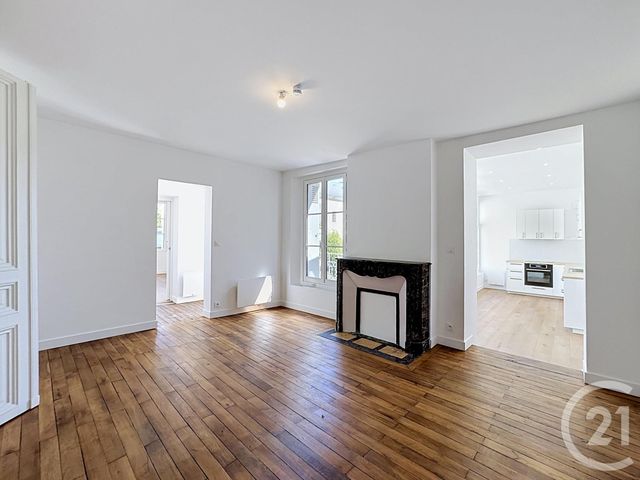 Appartement F3 &agrave; louer - 3 pi&egrave;ces - 96,20 m2 - Tours - 37 - CENTRE
