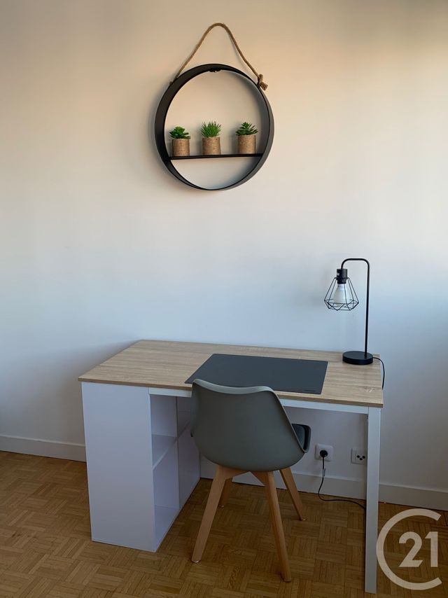 Appartement T1 &agrave; louer - 1 pi&egrave;ce - 26,93 m2 - Tours - 37 - CENTRE