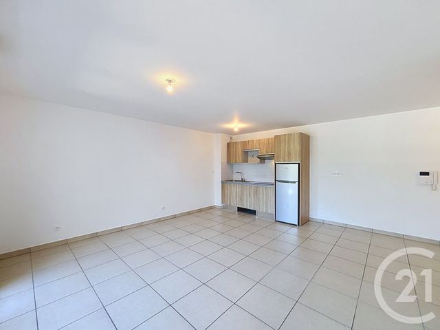 Appartement T3 &agrave; louer - 3 pi&egrave;ces - 68 m2 - Fondettes - 37 - CENTRE