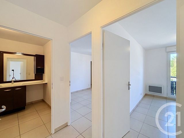 Appartement T3 &agrave; louer - 3 pi&egrave;ces - 68 m2 - Fondettes - 37 - CENTRE