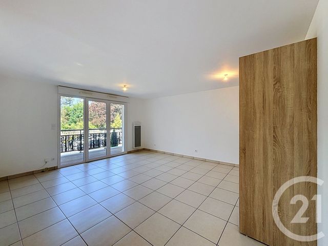 Appartement T3 &agrave; louer - 3 pi&egrave;ces - 68 m2 - Fondettes - 37 - CENTRE