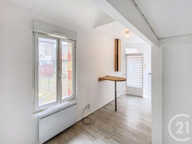 Appartement T1 &agrave; louer - 1 pi&egrave;ce - 21,99 m2 - Tours - 37 - CENTRE