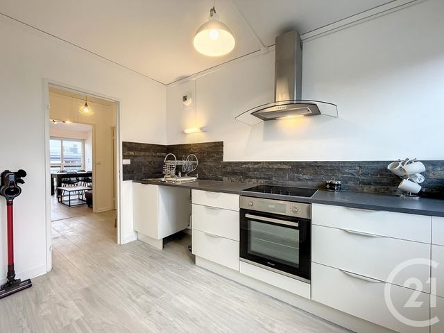 Appartement Chambre &agrave; louer - 1 pi&egrave;ce - 11,50 m2 - Tours - 37 - CENTRE