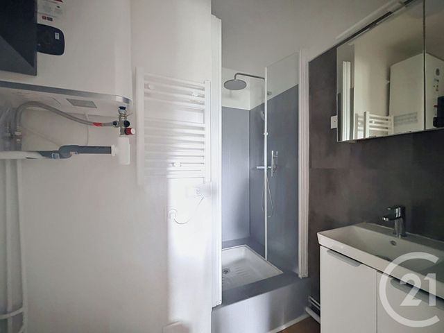 Appartement T1 &agrave; louer - 1 pi&egrave;ce - 17,25 m2 - Tours - 37 - CENTRE