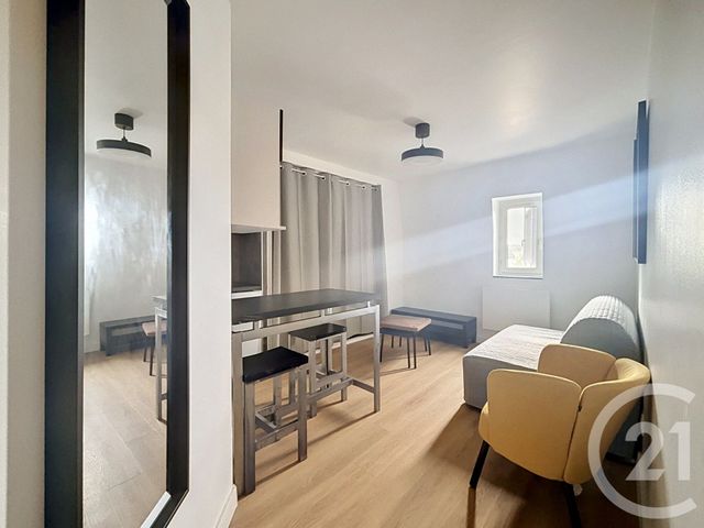 Appartement T1 &agrave; louer - 1 pi&egrave;ce - 17,25 m2 - Tours - 37 - CENTRE