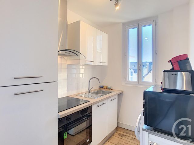 Appartement T1 &agrave; louer - 1 pi&egrave;ce - 17,90 m2 - Tours - 37 - CENTRE