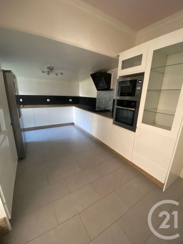 Maison à vendre - 9 pièces - 150 m2 - Boissy St Leger - 94 - ILE-DE-FRANCE