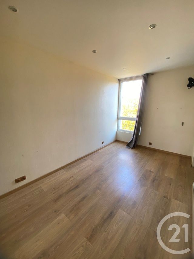 Appartement F3 à vendre - 3 pièces - 51,94 m2 - Livry Gargan - 93 - ILE-DE-FRANCE