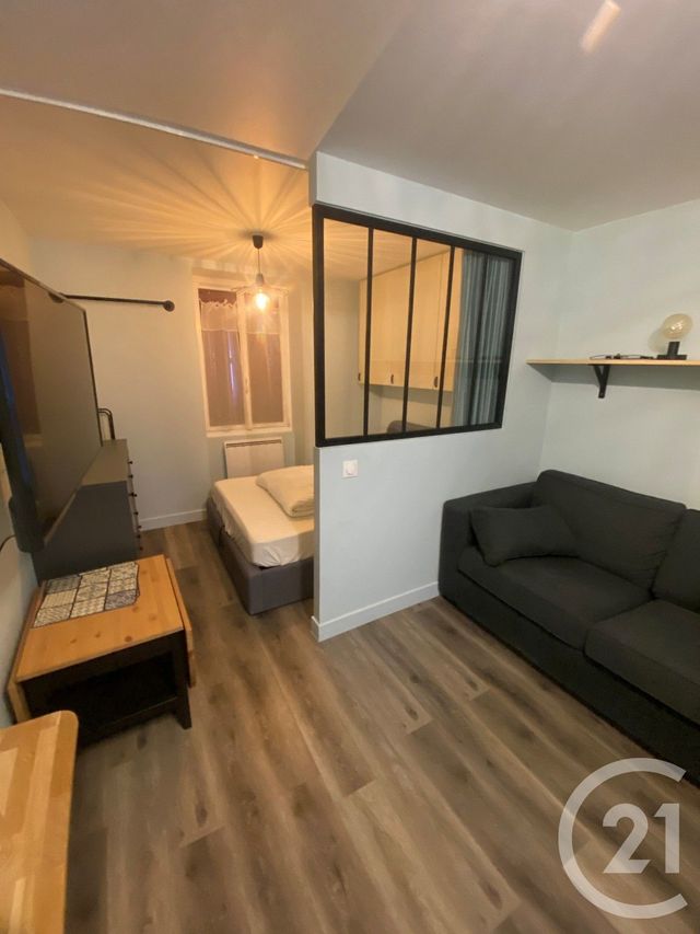 Appartement F1 &agrave; louer - 1 pi&egrave;ce - 23,77 m2 - Villecresnes - 94 - ILE-DE-FRANCE