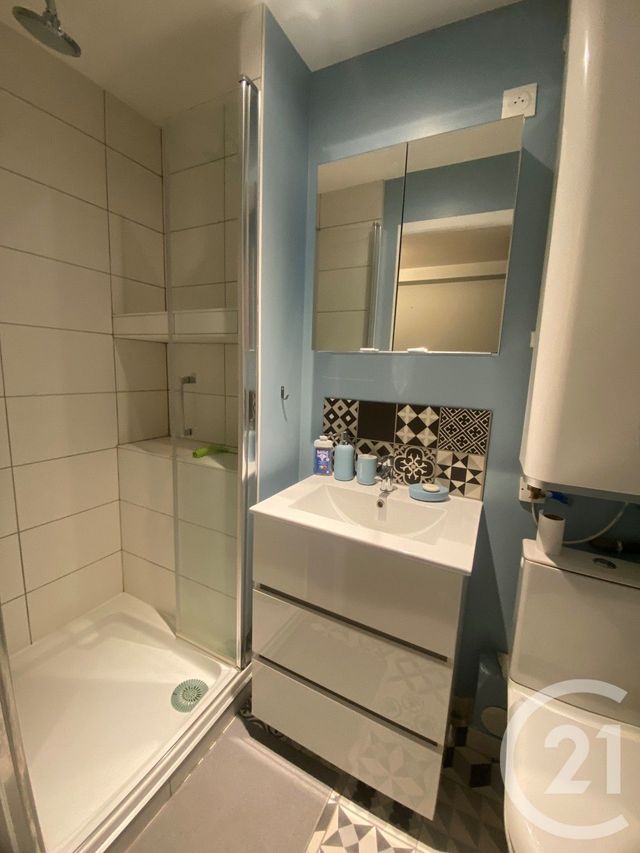 Appartement F1 &agrave; louer - 1 pi&egrave;ce - 23,77 m2 - Villecresnes - 94 - ILE-DE-FRANCE