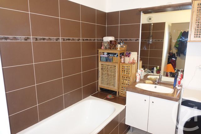 Appartement F3 &agrave; vendre - 3 pi&egrave;ces - 63,49 m2 - Chennevieres Sur Marne - 94 - ILE-DE-FRANCE