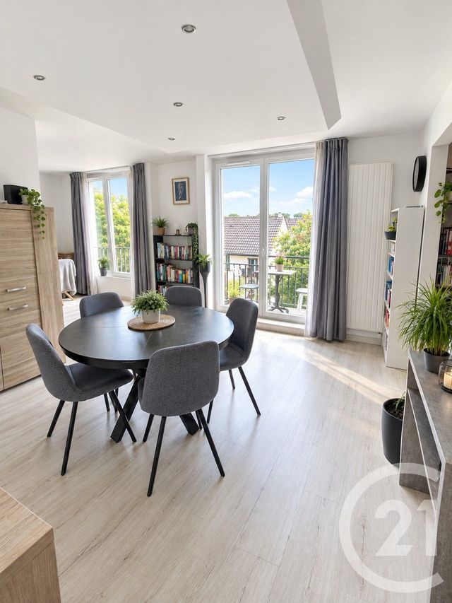 Appartement F4 &agrave; vendre - 4 pi&egrave;ces - 75,10 m2 - Boissy St Leger - 94 - ILE-DE-FRANCE