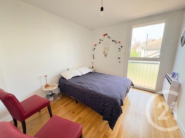 Appartement F4 &agrave; vendre - 4 pi&egrave;ces - 74,11 m2 - Bourg En Bresse - 01 - RHONE-ALPES