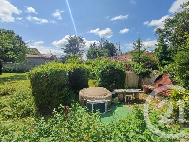 Maison à vendre - 6 pièces - 200 m2 - St Denis Les Bourg - 01 - RHONE-ALPES