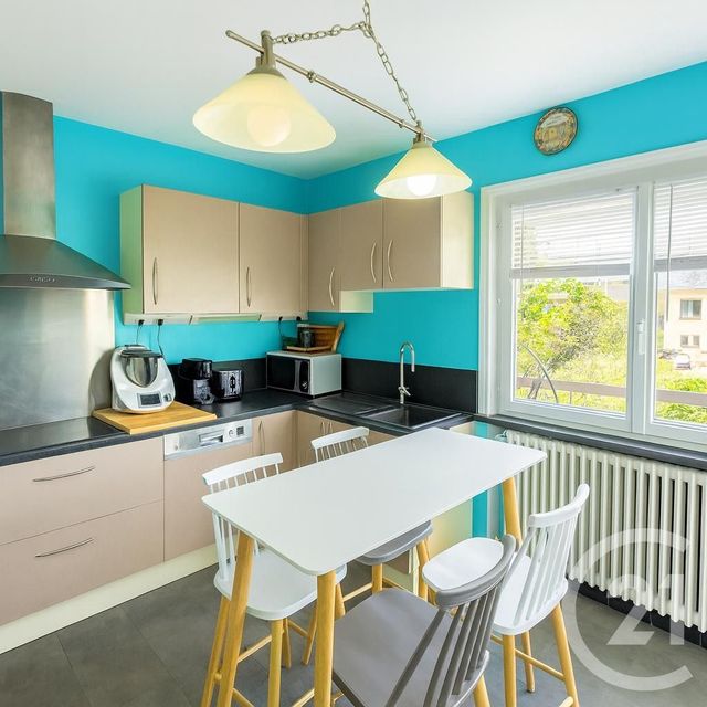 Maison à vendre - 6 pièces - 200 m2 - St Denis Les Bourg - 01 - RHONE-ALPES