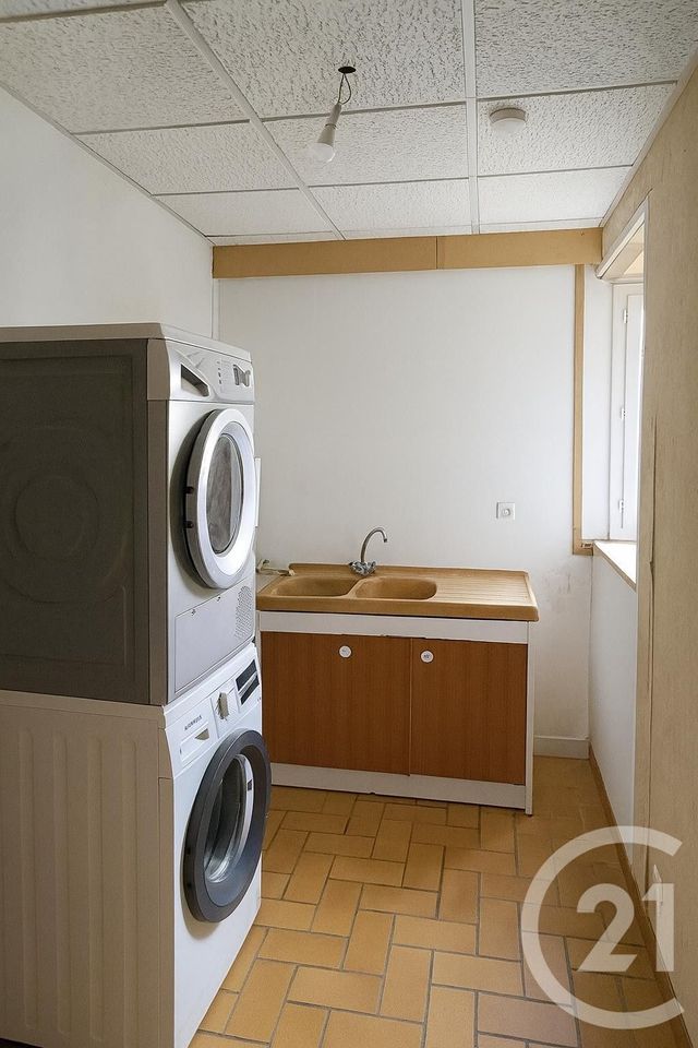 Maison à vendre - 6 pièces - 200 m2 - St Denis Les Bourg - 01 - RHONE-ALPES