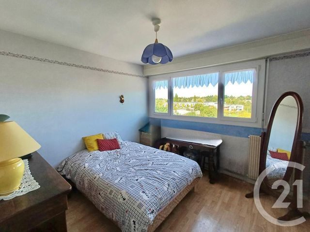 Appartement T3 &agrave; vendre - 3 pi&egrave;ces - 64,15 m2 - Bourg En Bresse - 01 - RHONE-ALPES