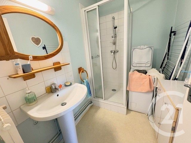 Appartement T3 &agrave; vendre - 3 pi&egrave;ces - 64,15 m2 - Bourg En Bresse - 01 - RHONE-ALPES