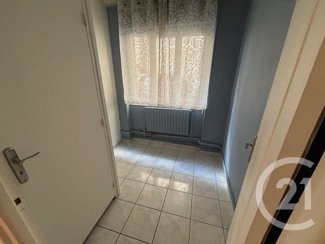 Appartement F3 &agrave; louer - 3 pi&egrave;ces - 73,49 m2 - Bourg En Bresse - 01 - RHONE-ALPES