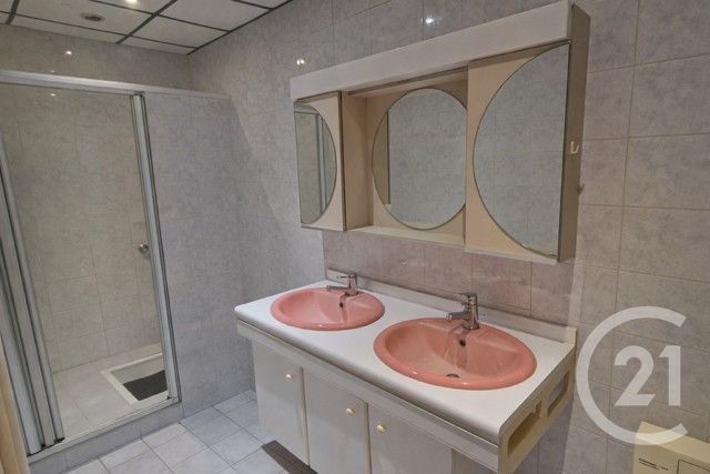 Maison &agrave; vendre - 6 pi&egrave;ces - 218 m2 - St Martin Du Mont - 01 - RHONE-ALPES