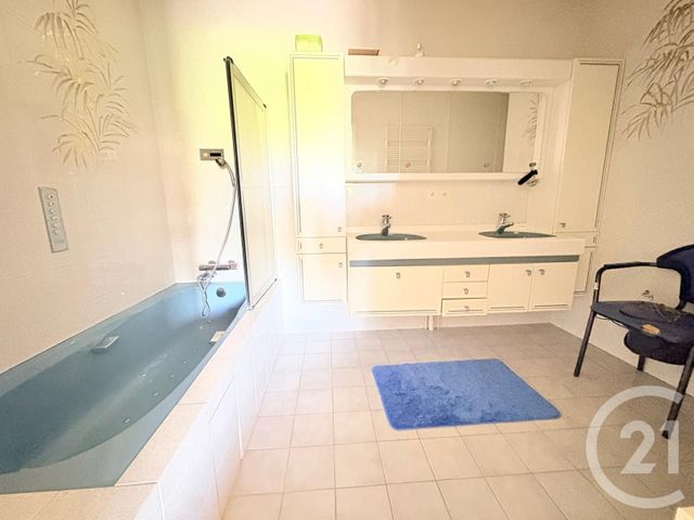 Maison &agrave; vendre - 6 pi&egrave;ces - 218 m2 - St Martin Du Mont - 01 - RHONE-ALPES