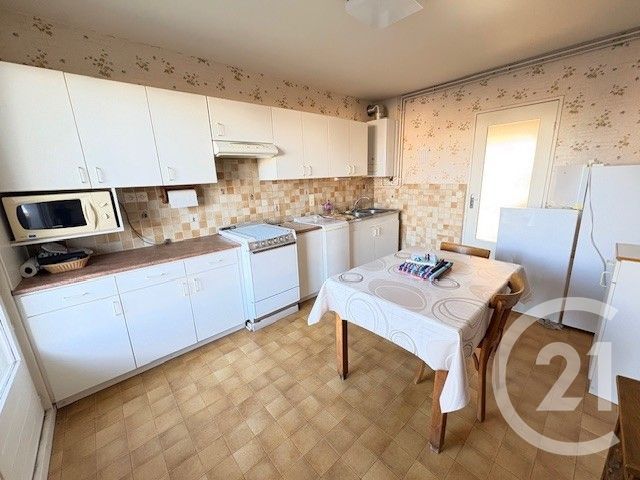 Appartement T4 &agrave; vendre - 4 pi&egrave;ces - 83,82 m2 - Peronnas - 01 - RHONE-ALPES