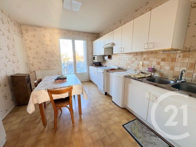 Appartement T4 &agrave; vendre - 4 pi&egrave;ces - 83,82 m2 - Peronnas - 01 - RHONE-ALPES