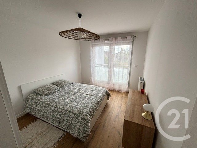 Appartement T3 &agrave; louer - 3 pi&egrave;ces - 59,66 m2 - Bourg En Bresse - 01 - RHONE-ALPES