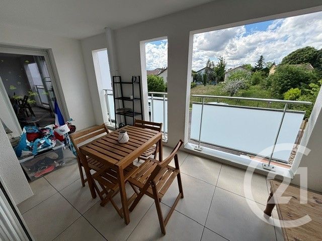 Appartement T3 &agrave; louer - 3 pi&egrave;ces - 59,66 m2 - Bourg En Bresse - 01 - RHONE-ALPES