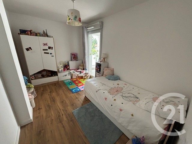 Appartement T3 &agrave; louer - 3 pi&egrave;ces - 59,66 m2 - Bourg En Bresse - 01 - RHONE-ALPES
