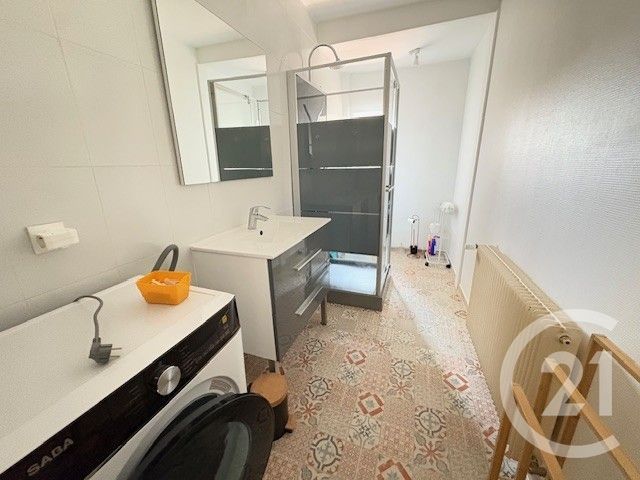 Appartement F3 &agrave; louer - 3 pi&egrave;ces - 73,51 m2 - Bourg En Bresse - 01 - RHONE-ALPES