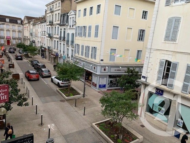 Appartement Studio &agrave; louer - 1 pi&egrave;ce - 22,45 m2 - Bourg En Bresse - 01 - RHONE-ALPES