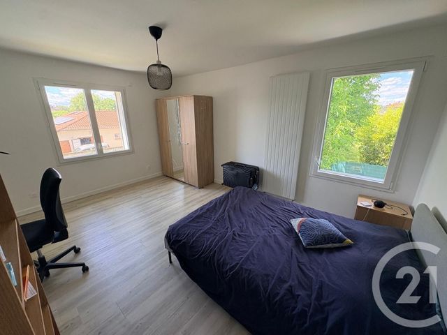 Maison &agrave; louer - 5 pi&egrave;ces - 180 m2 - St Denis Les Bourg - 01 - RHONE-ALPES