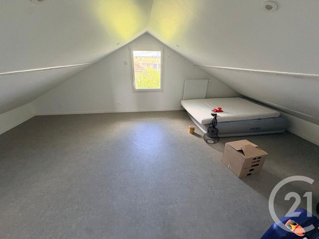Maison &agrave; louer - 5 pi&egrave;ces - 180 m2 - St Denis Les Bourg - 01 - RHONE-ALPES