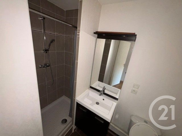 Appartement Studio &agrave; louer - 1 pi&egrave;ce - 18 m2 - Bourg En Bresse - 01 - RHONE-ALPES
