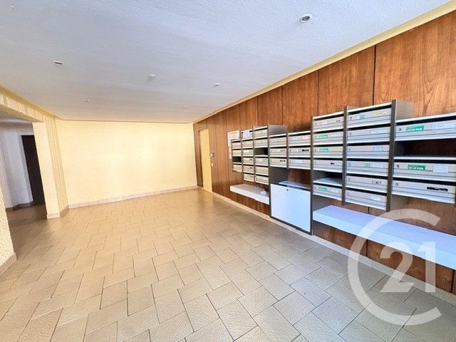 Appartement T4 &agrave; vendre - 4 pi&egrave;ces - 76,59 m2 - Bourg En Bresse - 01 - RHONE-ALPES