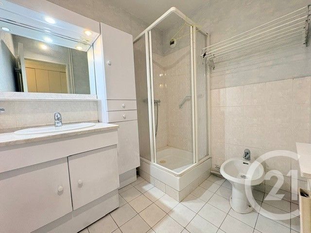 Appartement T4 &agrave; vendre - 4 pi&egrave;ces - 76,59 m2 - Bourg En Bresse - 01 - RHONE-ALPES