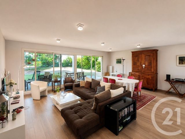 Appartement T4 &agrave; vendre - 5 pi&egrave;ces - 155,34 m2 - Bourg En Bresse - 01 - RHONE-ALPES